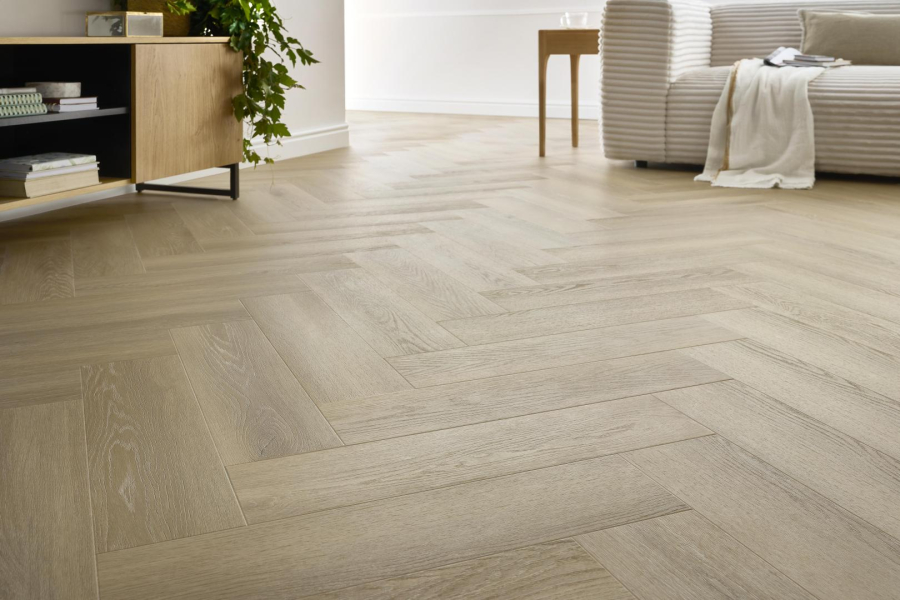 Vinyl flooring Arbiton Amaron Herringbone EIR - DEVENTER OAK - 5mm/0.55mm