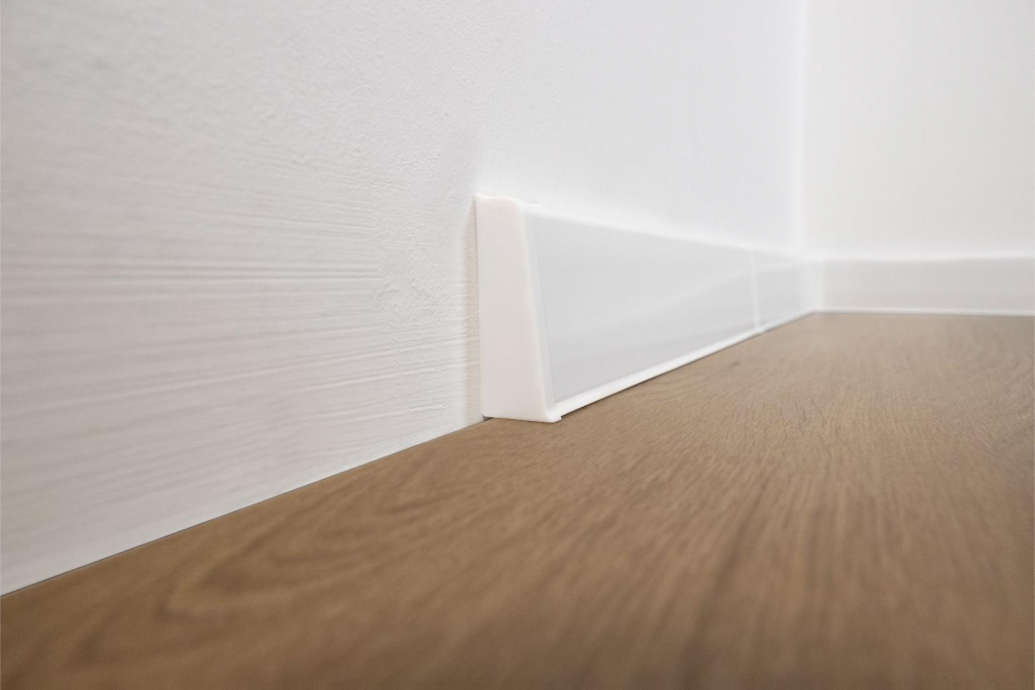 Skirting board Arbiton  - INDO WHITE GLOSS 1