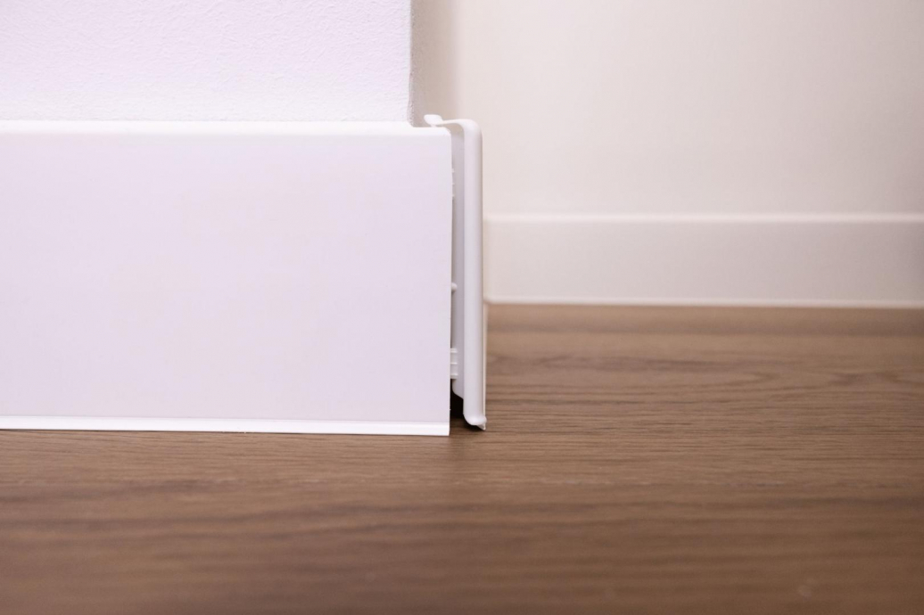 BATTISCOPA Arbiton  - VIGO 80 BIANCO 1