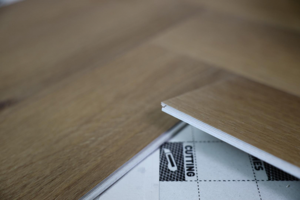 Vinylové podlahy Arbiton Amaron Herringbone - DUB GEORGETOWN H - 5mm/0.55mm