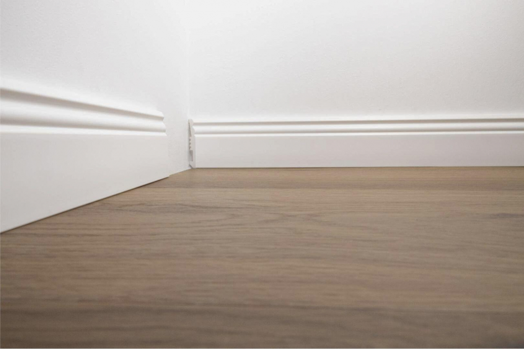  STIQ STX820 - Sockelleisten Berliner profil - 100mm