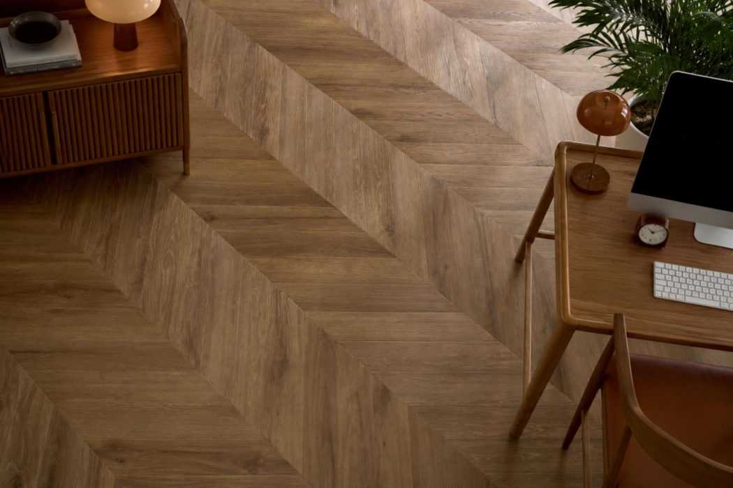 Vinyl flooring Arbiton Amaron Chevron - ROCHESTER OAK - 5mm/0.55mm