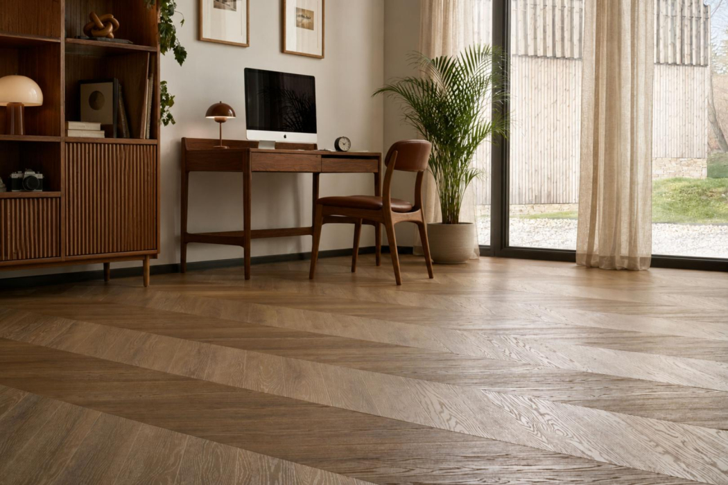 Vinyl flooring Arbiton Amaron Chevron - ROCHESTER OAK - 5mm/0.55mm