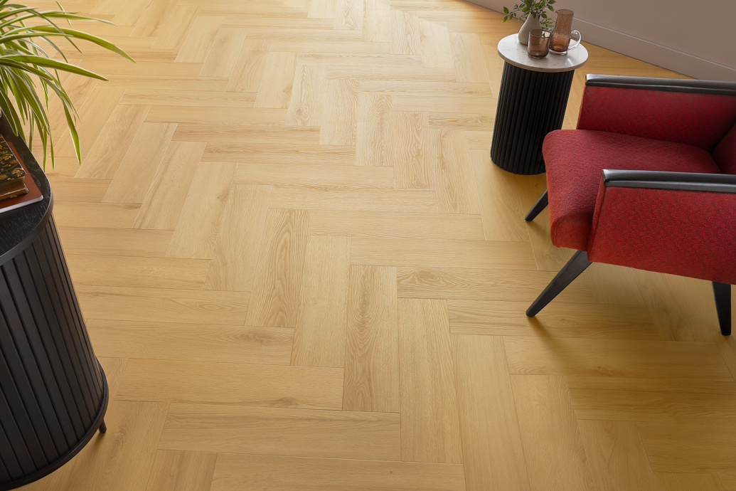 Кварцвиниловая плитка Arbiton Amaron Herringbone EIR - Дуб Вирджин - 5mm/0.55mm